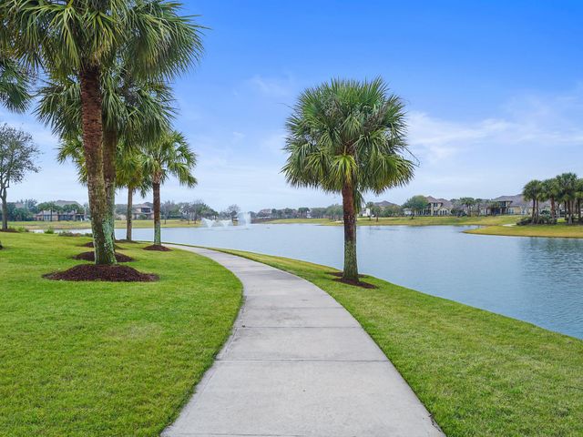 4487 Gran Canary Drive, League City, TX 77573