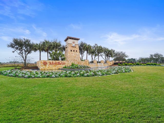 4487 Gran Canary Drive, League City, TX 77573