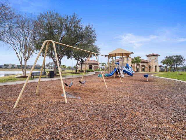 4487 Gran Canary Drive, League City, TX 77573