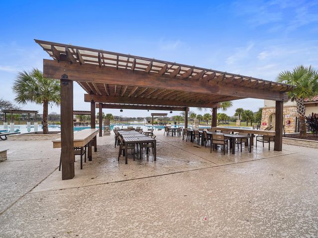 4487 Gran Canary Drive, League City, TX 77573