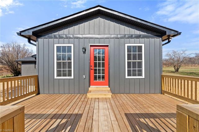 1195 Rogers Road, Mount Airy, NC 27030