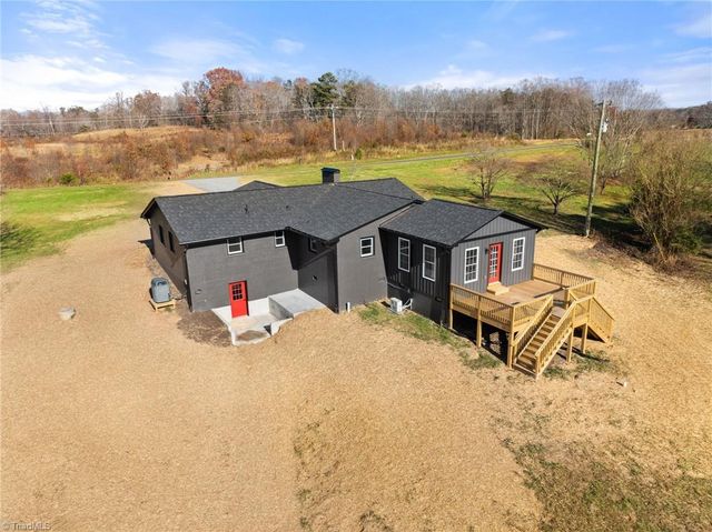 1195 Rogers Road, Mount Airy, NC 27030