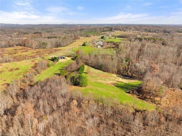 1195 Rogers Road, Mount Airy, NC 27030