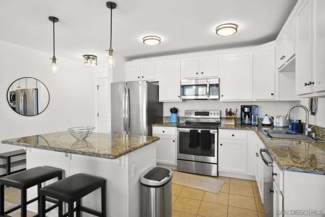 4501 Collwood Blvd 4, San Diego, CA 92115