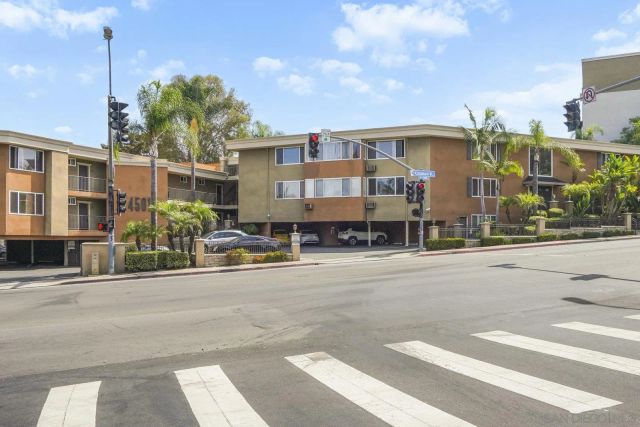 4501 Collwood Blvd 4, San Diego, CA 92115