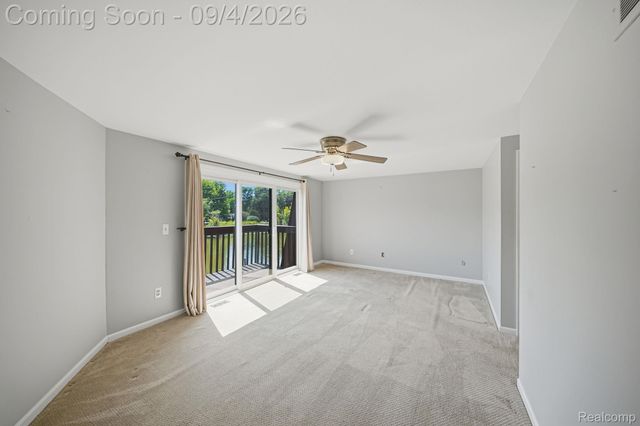 25200 Quarter Deck Street, Harrison Charter Township, MI 48045