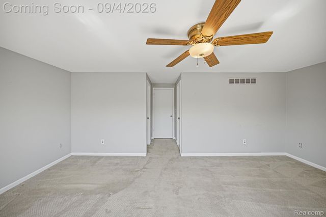 25200 Quarter Deck Street, Harrison Charter Township, MI 48045