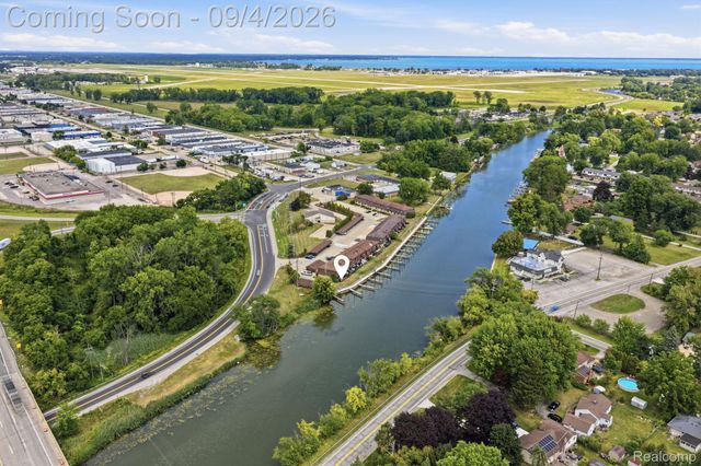 25200 Quarter Deck Street, Harrison Charter Township, MI 48045