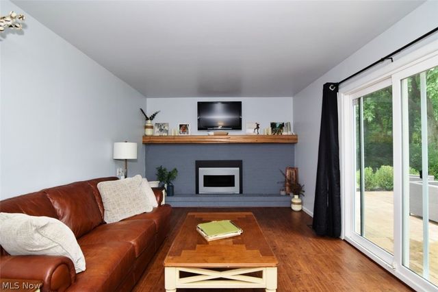 9145 Mercer Lane, Brecksville, OH 44141