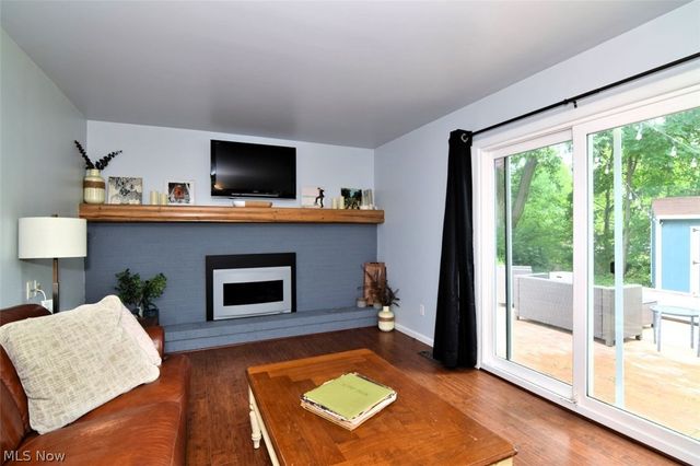 9145 Mercer Lane, Brecksville, OH 44141