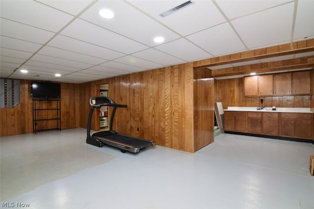 9145 Mercer Lane, Brecksville, OH 44141