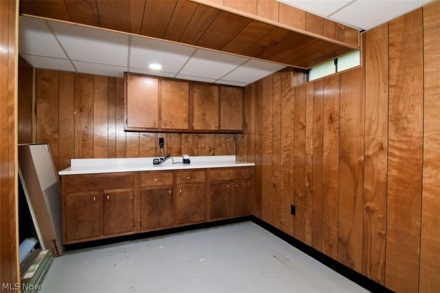 9145 Mercer Lane, Brecksville, OH 44141