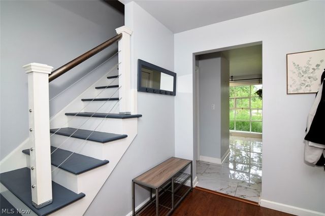 9145 Mercer Lane, Brecksville, OH 44141