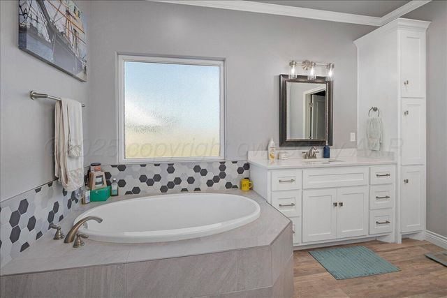 10051 COCKLEBUR Lane, Amarillo, TX 79119