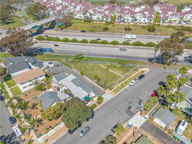 910 Windward Way, Oceanside, CA 92054