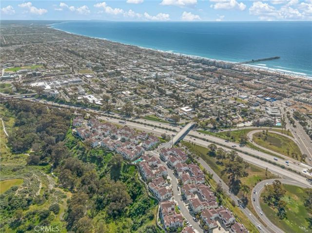910 Windward Way, Oceanside, CA 92054