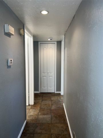 2215 E Peters Colony Road, Carrollton, TX 75007