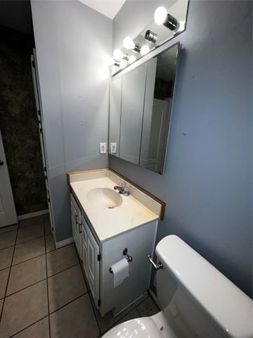 2215 E Peters Colony Road, Carrollton, TX 75007