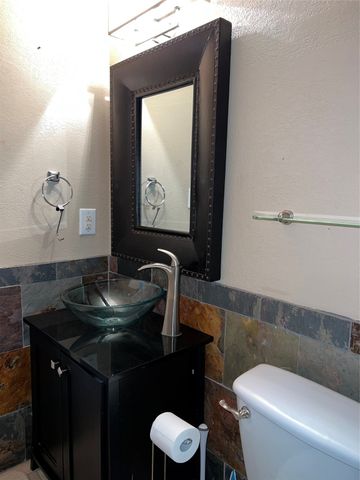 2215 E Peters Colony Road, Carrollton, TX 75007