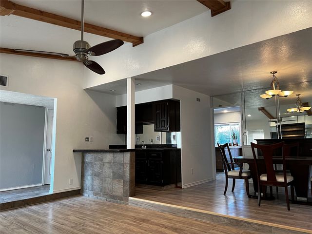 2215 E Peters Colony Road, Carrollton, TX 75007