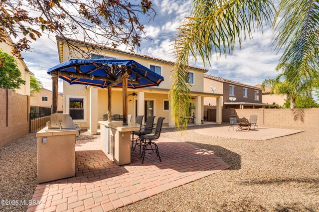 705 W Via De Gala, Sahuarita, AZ 85629