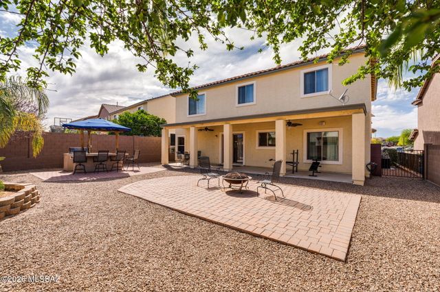 705 W Via De Gala, Sahuarita, AZ 85629