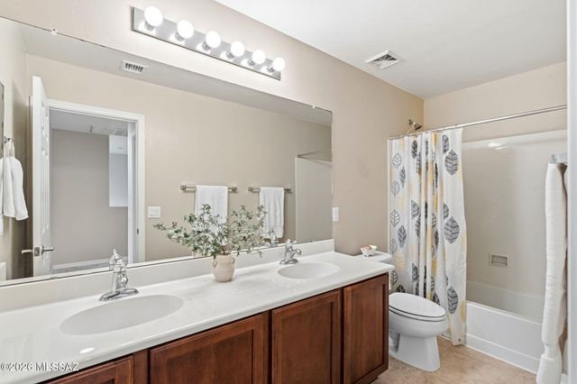 705 W Via De Gala, Sahuarita, AZ 85629