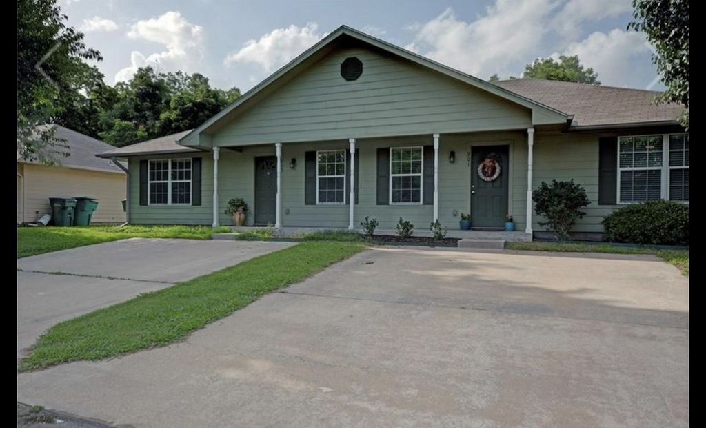 901 W Birge Street, Sherman, TX 75092