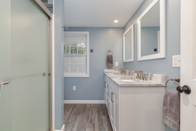 1057 Bound Tree Road, Hopkinton, NH 03229