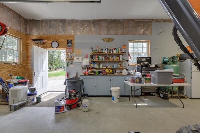 1057 Bound Tree Road, Hopkinton, NH 03229