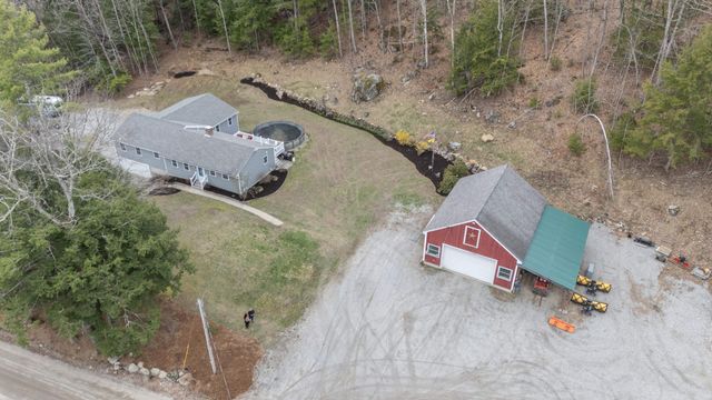1057 Bound Tree Road, Hopkinton, NH 03229