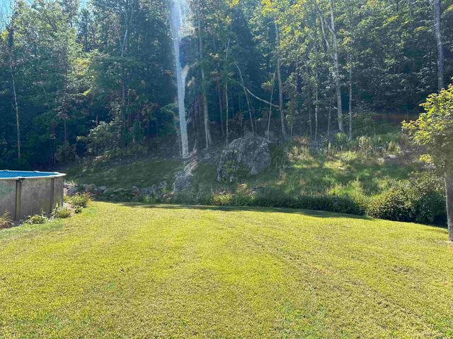 1057 Bound Tree Road, Hopkinton, NH 03229