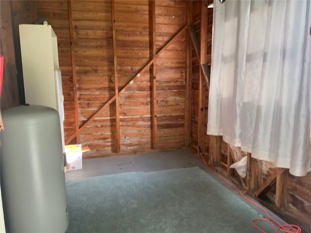 13785 S HWY 25, Ocklawaha, FL 32179