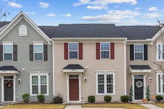 8721 Red Canyon Way, Raleigh, NC 27616