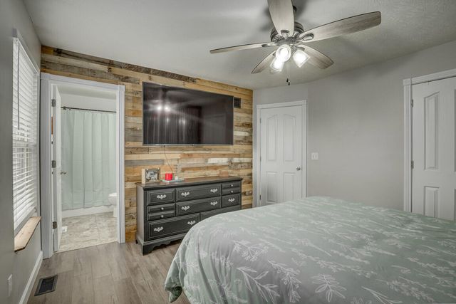 263 Redwood Drive, Dry Ridge, KY 41035