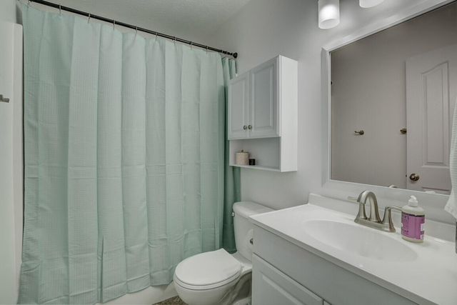 263 Redwood Drive, Dry Ridge, KY 41035