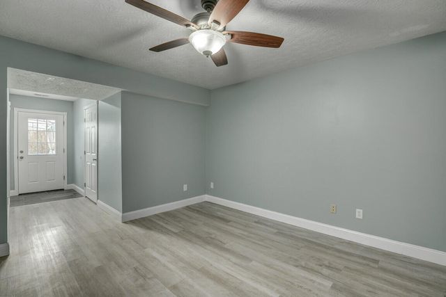 263 Redwood Drive, Dry Ridge, KY 41035