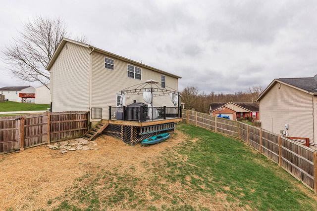 263 Redwood Drive, Dry Ridge, KY 41035