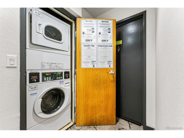 100 Park Ave 2006, Denver, CO 80205