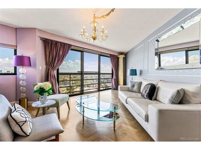 100 Park Ave 2006, Denver, CO 80205