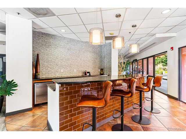 100 Park Ave 2006, Denver, CO 80205