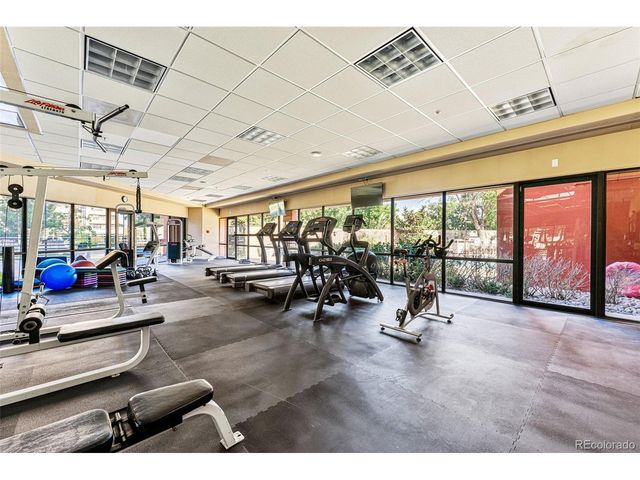 100 Park Ave 2006, Denver, CO 80205