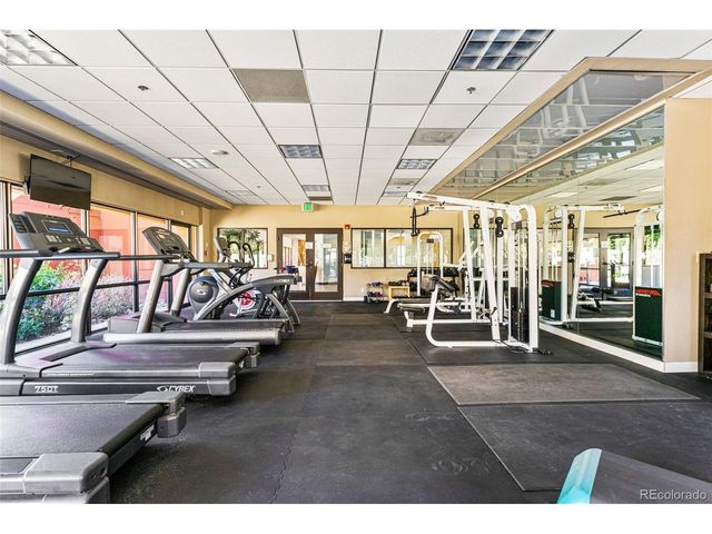 100 Park Ave 2006, Denver, CO 80205