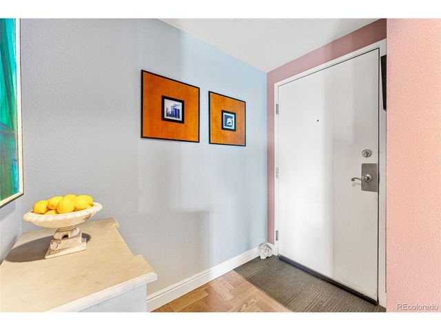 100 Park Ave 2006, Denver, CO 80205