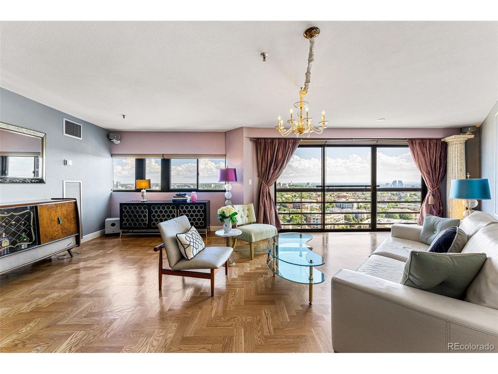 100 Park Ave 2006, Denver, CO 80205