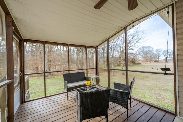 211 JIM ALFORD CV, Savannah, TN 38372