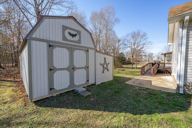 211 JIM ALFORD CV, Savannah, TN 38372