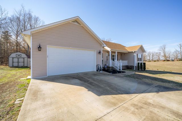 211 JIM ALFORD CV, Savannah, TN 38372