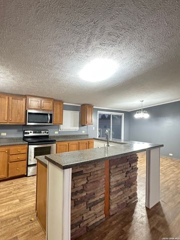22992 Trumbo Rd., San Antonio, TX 78264