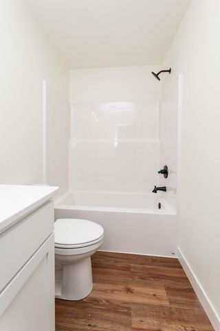 3734 33rd Street S, Moorhead, MN 56560